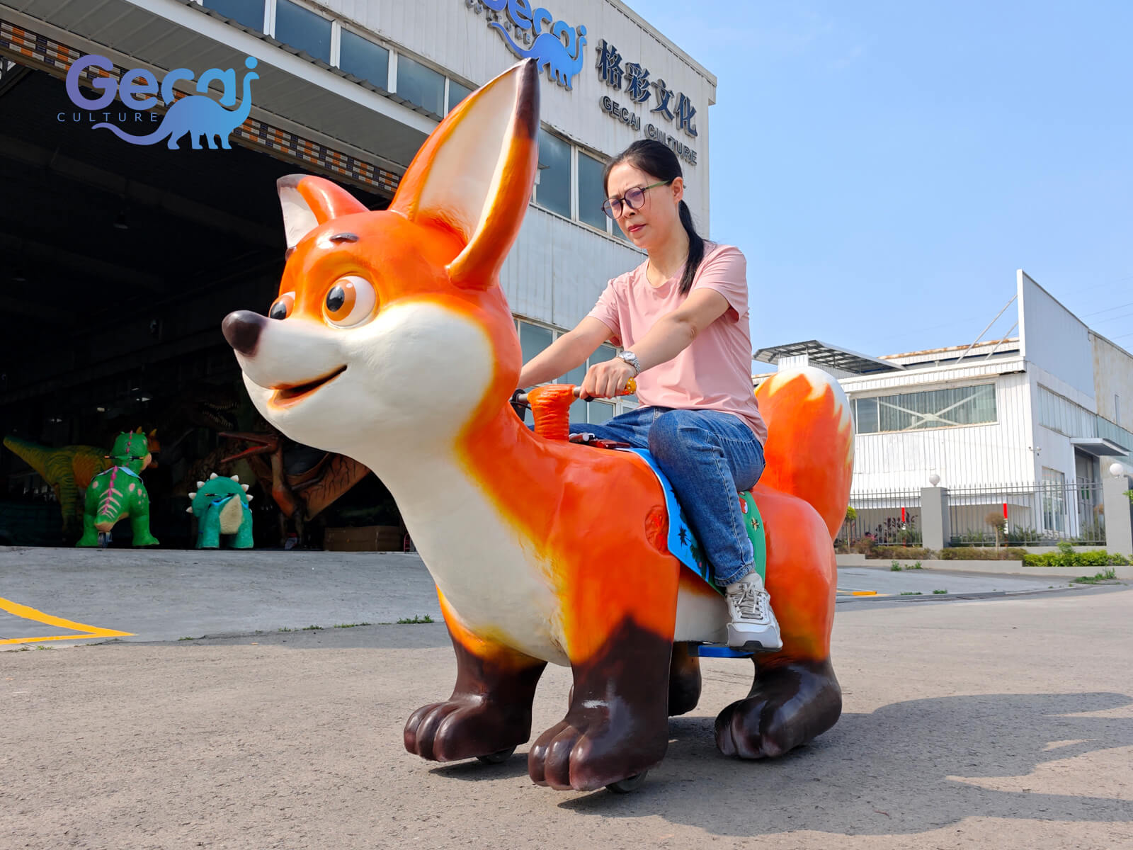 The Cute Fox Animal Scooter for Kids is a fun and playful ride designed for children's parks, shopping malls, and family entertainment venues. Featuring an adorable fox-inspired design, bright colors, and a comfortable riding structure, this scooter combines imaginative play with interactive movement for a joy...