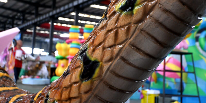 Animatronic Animal Details-Skin