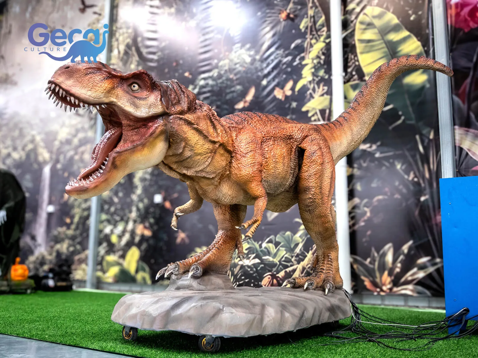 Realistic Animatronic T-Rex with Servo Motor