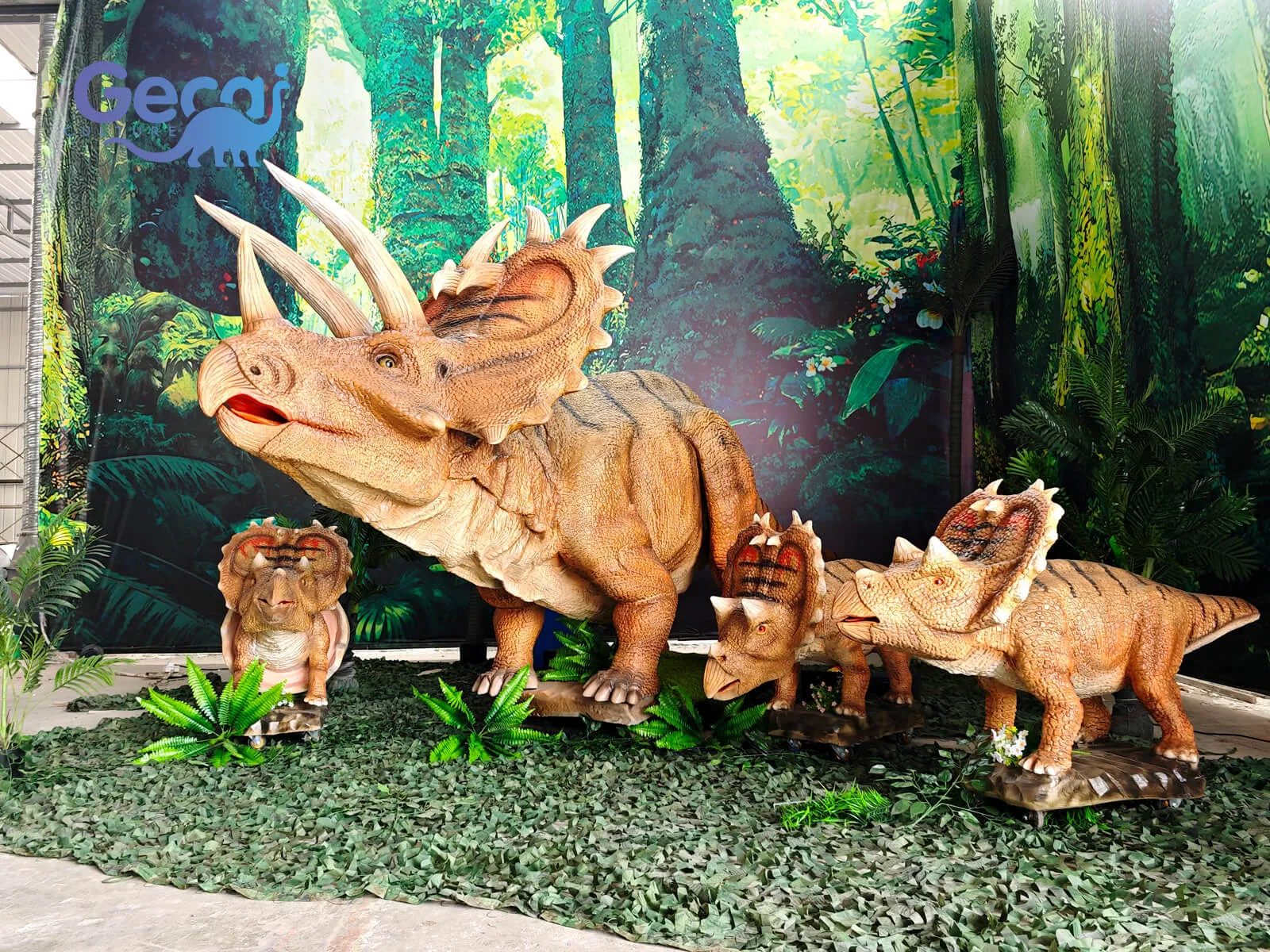 Realistic Servo Motor Animatronic Pentaceratops Set