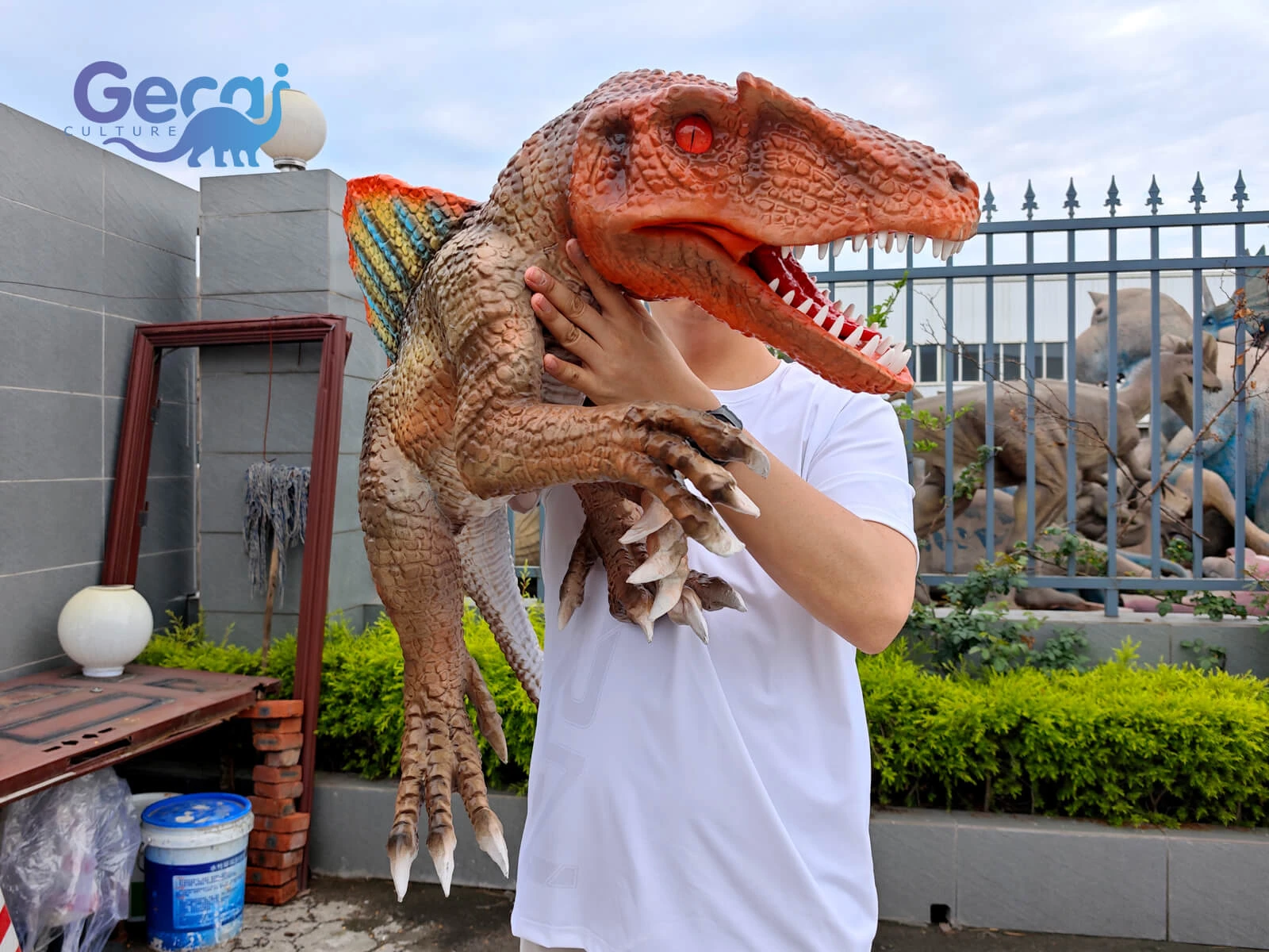 イベント用のLife Size Spinosaurusパペット
