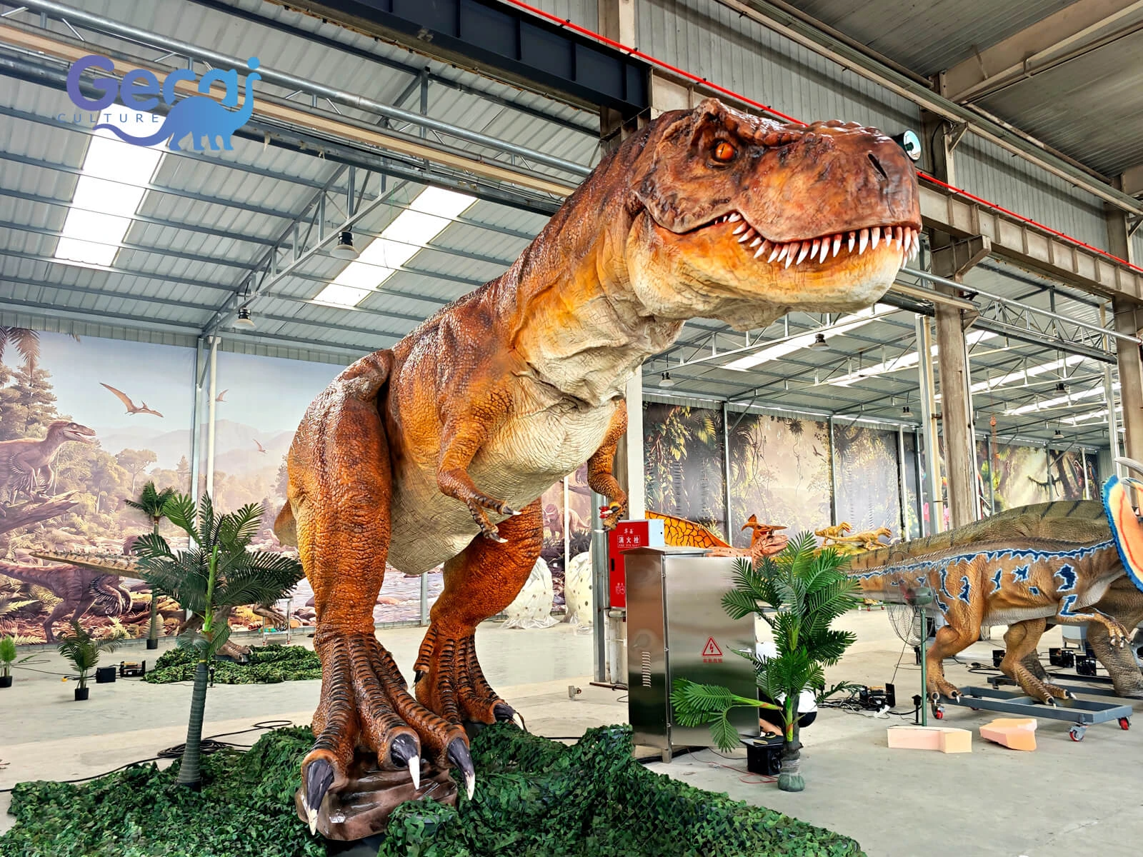 Large servo animatronic T-Rex for theme parks with smooth, realistic movements and custom designs. Ideal for dinosaur parks and large exhibitions.