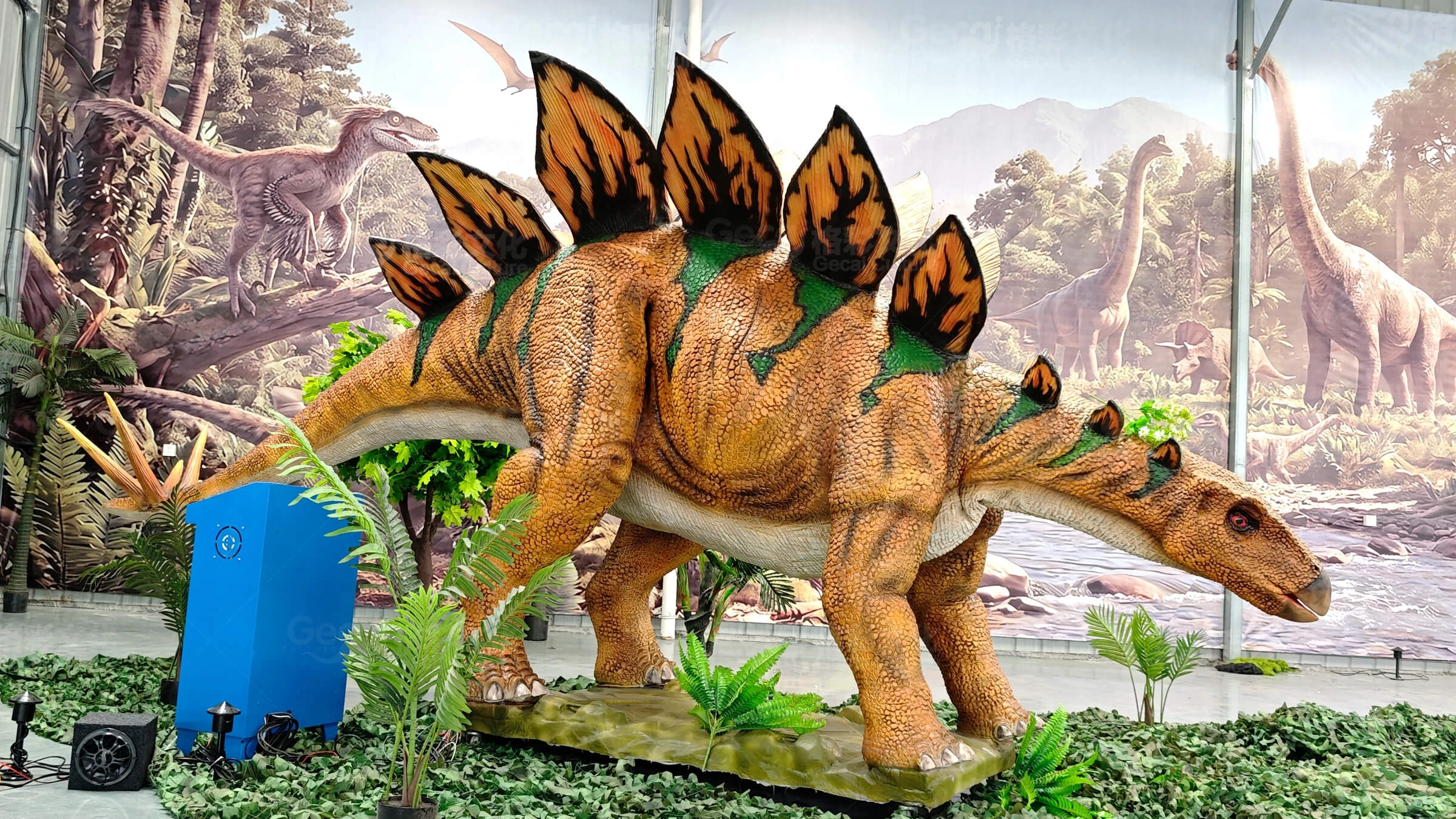 Standard Motor vs Servo Motor Animatronic Dinosaurs Which Is Right for Your Project (3).jpg