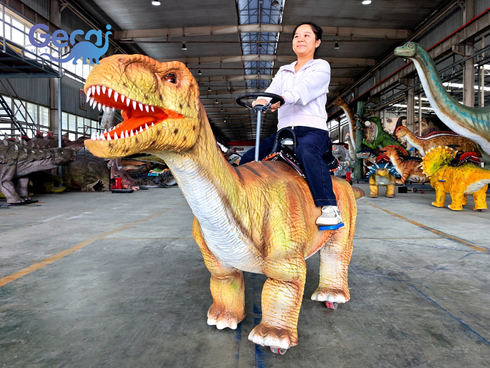 遊園地のためのRideable歩くT-Rexの恐竜